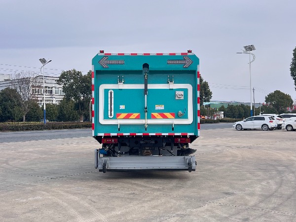 華威馳樂牌SGZ5189TXCDF6型深度吸塵車|道路污染清除車|掃路車|清掃車