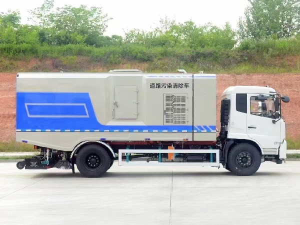 東風(fēng)天錦5180道路污染清除車(chē)|SGZ5189TXCDF6型深度吸塵車(chē)|后滾掃吸塵車(chē)|掃路車(chē)