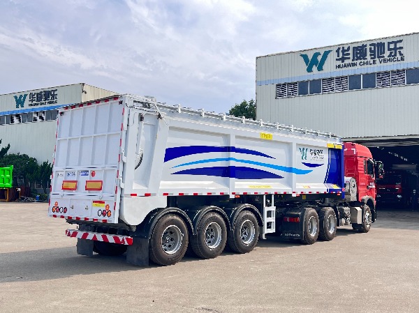 智能履帶平推自卸式半掛車|華威馳樂牌SGZ9400ZLJ垃圾轉(zhuǎn)運半掛車|華威馳樂牌SGZ9403ZLS散裝糧食運輸半掛車|礦粉運輸半掛車|鋸泥運輸半掛車|散煤運