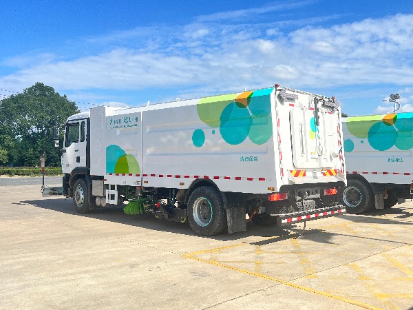 華威馳樂牌SGZ5181TXSZBEV純電動洗掃車｜中國重汽豪沃TX新能源EV純電動清掃車｜清洗車｜道路污染清除車｜清掃保潔車